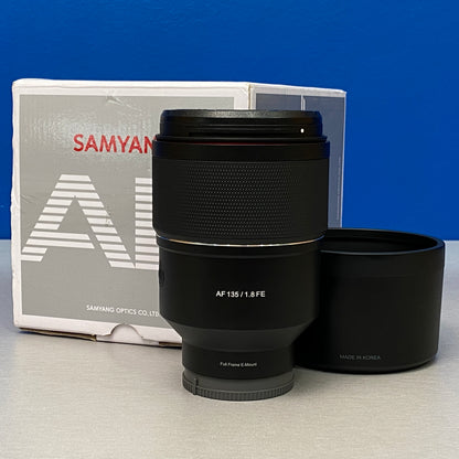 Samyang AF 135mm f/1.8