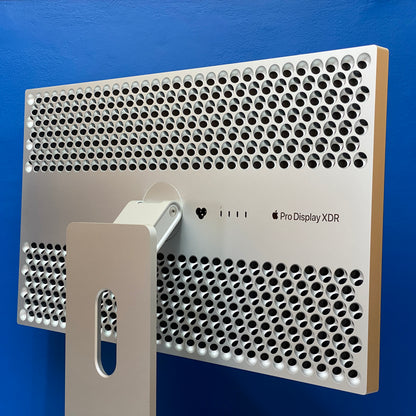 Apple Pro Display XDR | 32" | 6K | Nano-Texture Glass + Apple Pro Stand