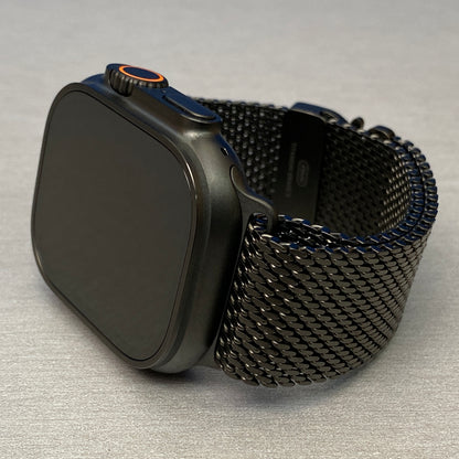 Apple Watch Ultra 2 (Black Titanium) - 49mm - Titanium Milanese Loop