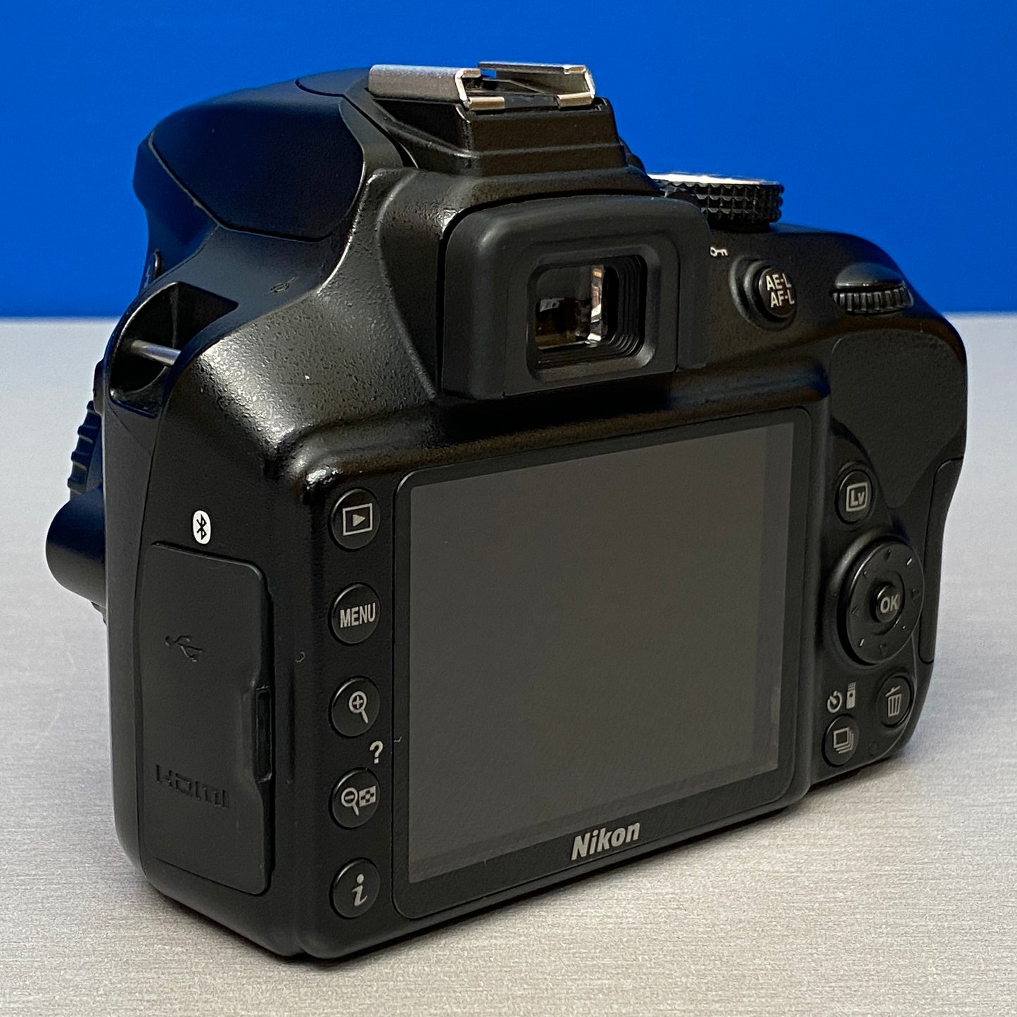 Nikon D3400 (Corpo) - 24.2MP