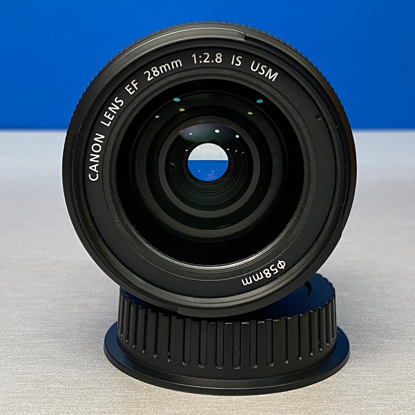 Canon EF 28mm f/2.8 IS USM