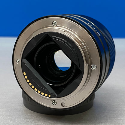 Sony FE 28mm f/2