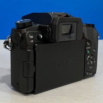Panasonic Lumix DMC-G70 (Corpo) - 16MP - NOVA