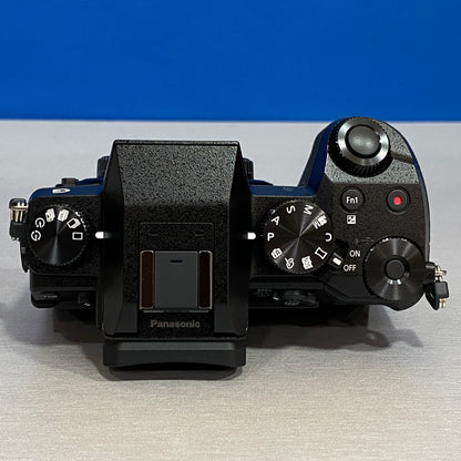 Panasonic Lumix DMC-G70 (Corpo) - 16MP - NOVA