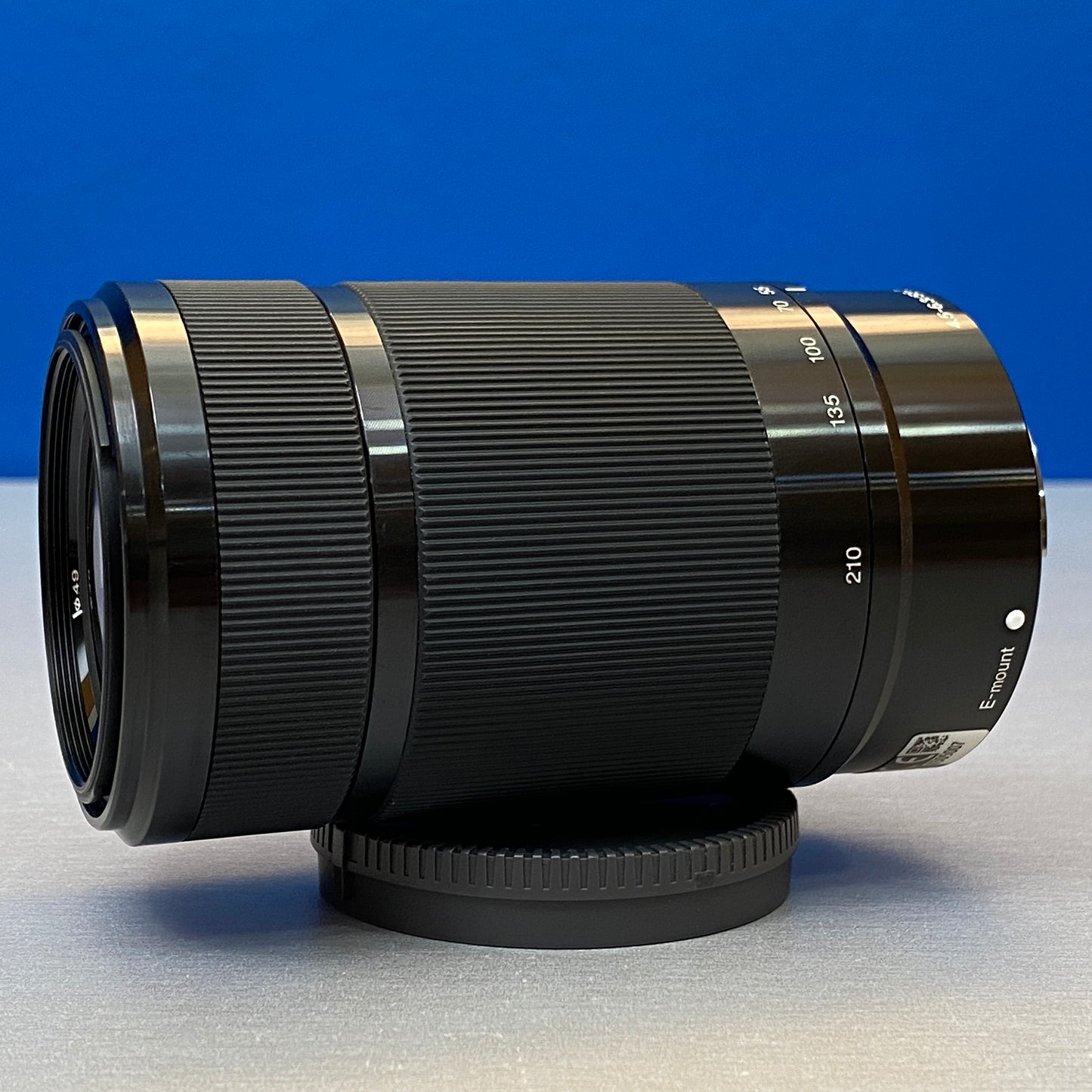 Sony E 55-210mm f/4.5-6.3 OSS