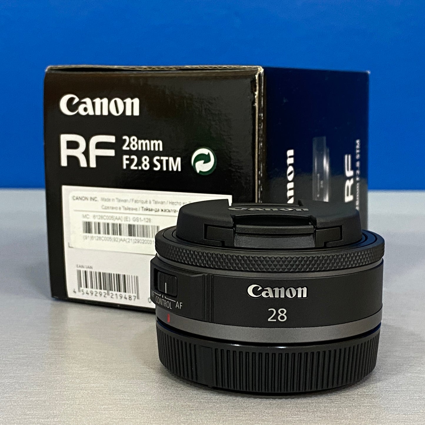 Canon RF 28mm f/2.8 STM | NOVA