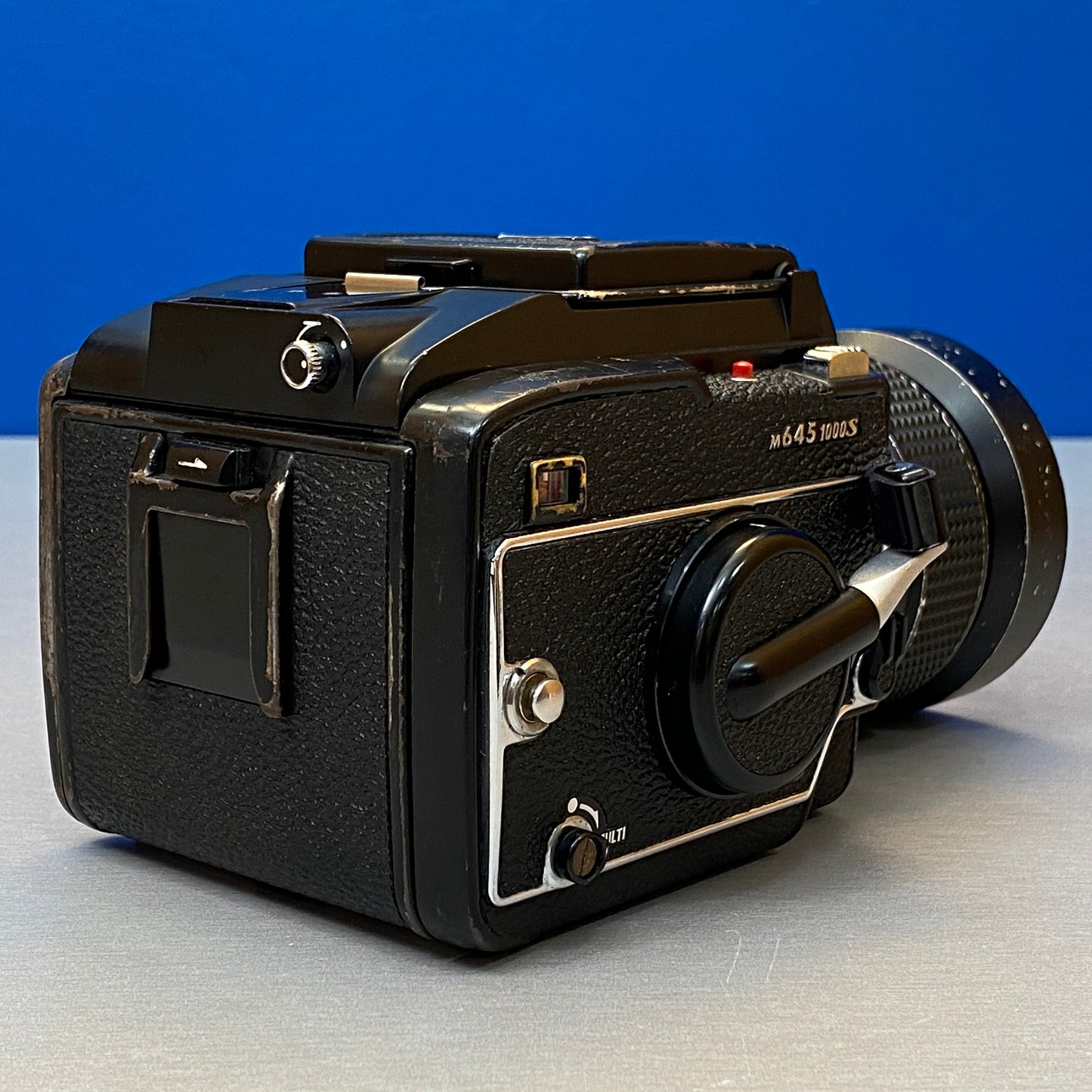 Mamiya M645 1000S + Mamiya-Sekor C 45mm f/2.8