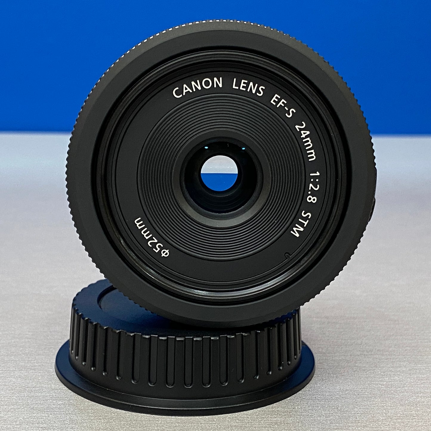 Canon EF-S 24mm f/2.8 STM