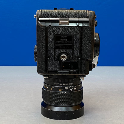 Mamiya M645 1000S + Mamiya-Sekor C 45mm f/2.8