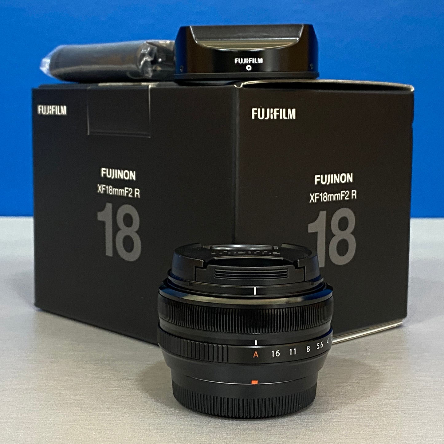 Fujifilm XF 18mm f/2 R | NOVA