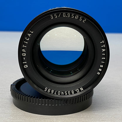 TTArtisan 35mm f/0.95 | NOVA