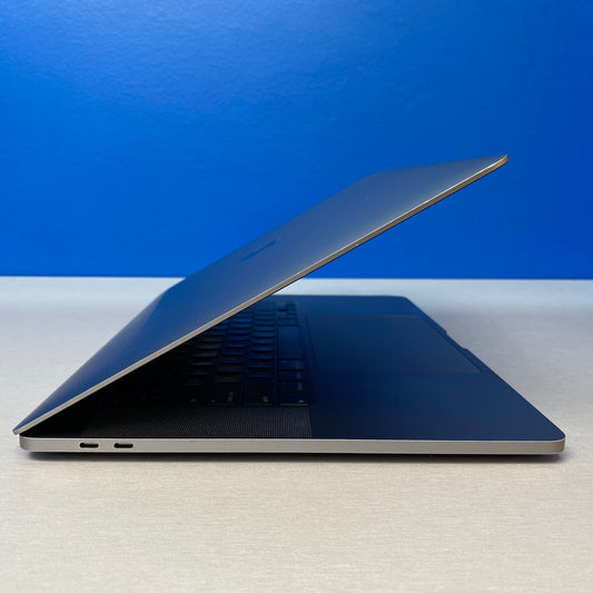 Apple MacBook Pro 16" - A2141 (i7/16GB/512GB SSD/Radeon Pro 5300M 4GB)