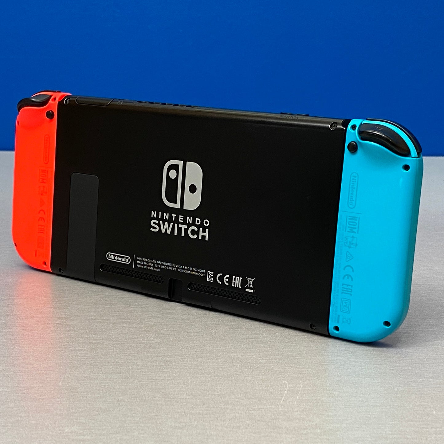 Nintendo Switch V2 (Neon Blue/Red)