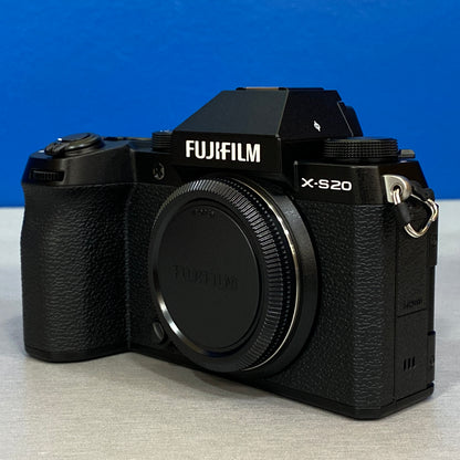 Fujifilm X-S20 (26.1MP) + XC 15-45mm f/3.5-5.6 OIS PZ | NOVA
