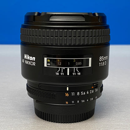 Nikon AF Nikkor 85mm f/1.8 D
