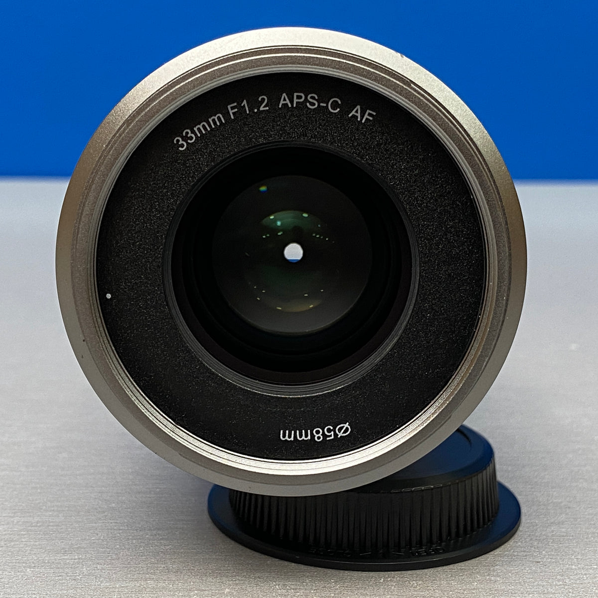 SIRUI Sniper 33mm f/1.2 AF | Fujifilm