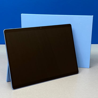Microsoft Surface Pro 11 | 13" OLED | Snapdragon X Elite 12-Cores | 16GB | 1TB | NOVO