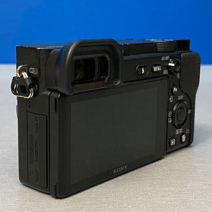 Sony Alpha A6400 (Corpo) - 24.2MP