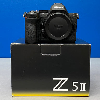 Nikon Z5 II (Corpo) - 24.5MP