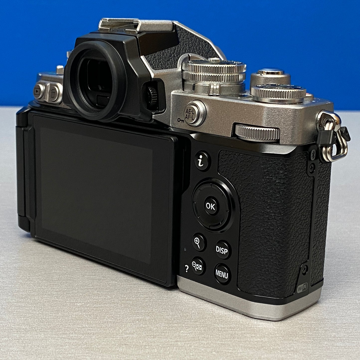 Nikon Z fc (Corpo) - 20.9MP