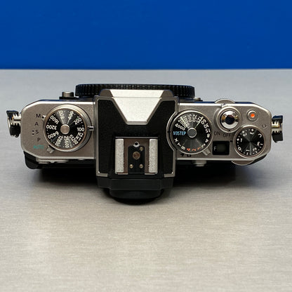 Nikon Z fc (Corpo) - 20.9MP