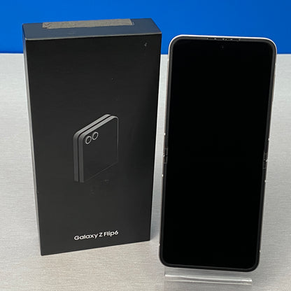 Samsung Galaxy Z Flip6 (12GB/512GB) - Silver