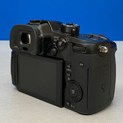 Panasonic Lumix DC-GH5 (Corpo) - 20.3MP