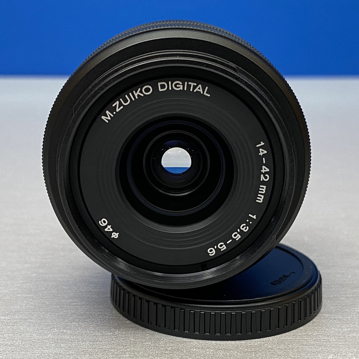 OM System 14-42mm f/3.5-5.6 III | NOVA