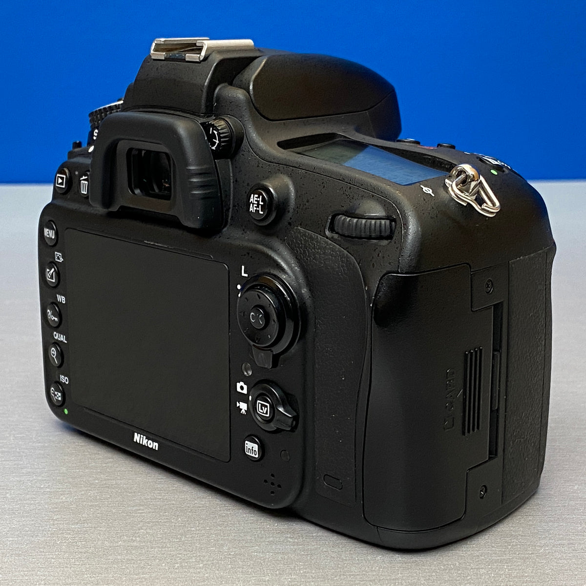 Nikon D610 (Corpo) - 24.3MP