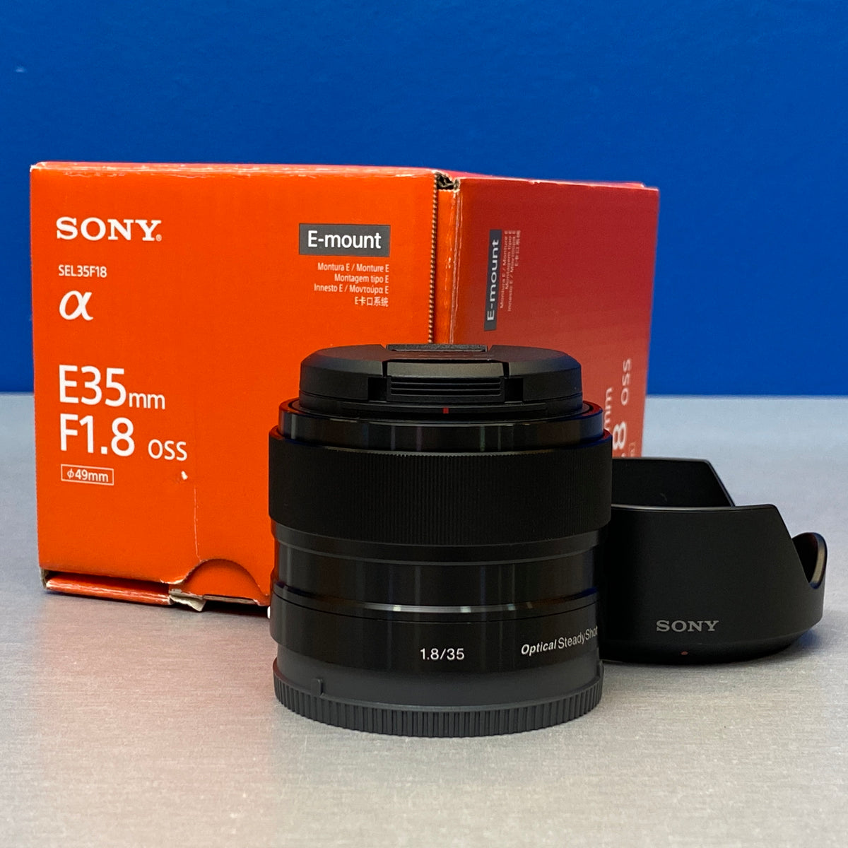 Sony E 35mm f/1.8 OSS