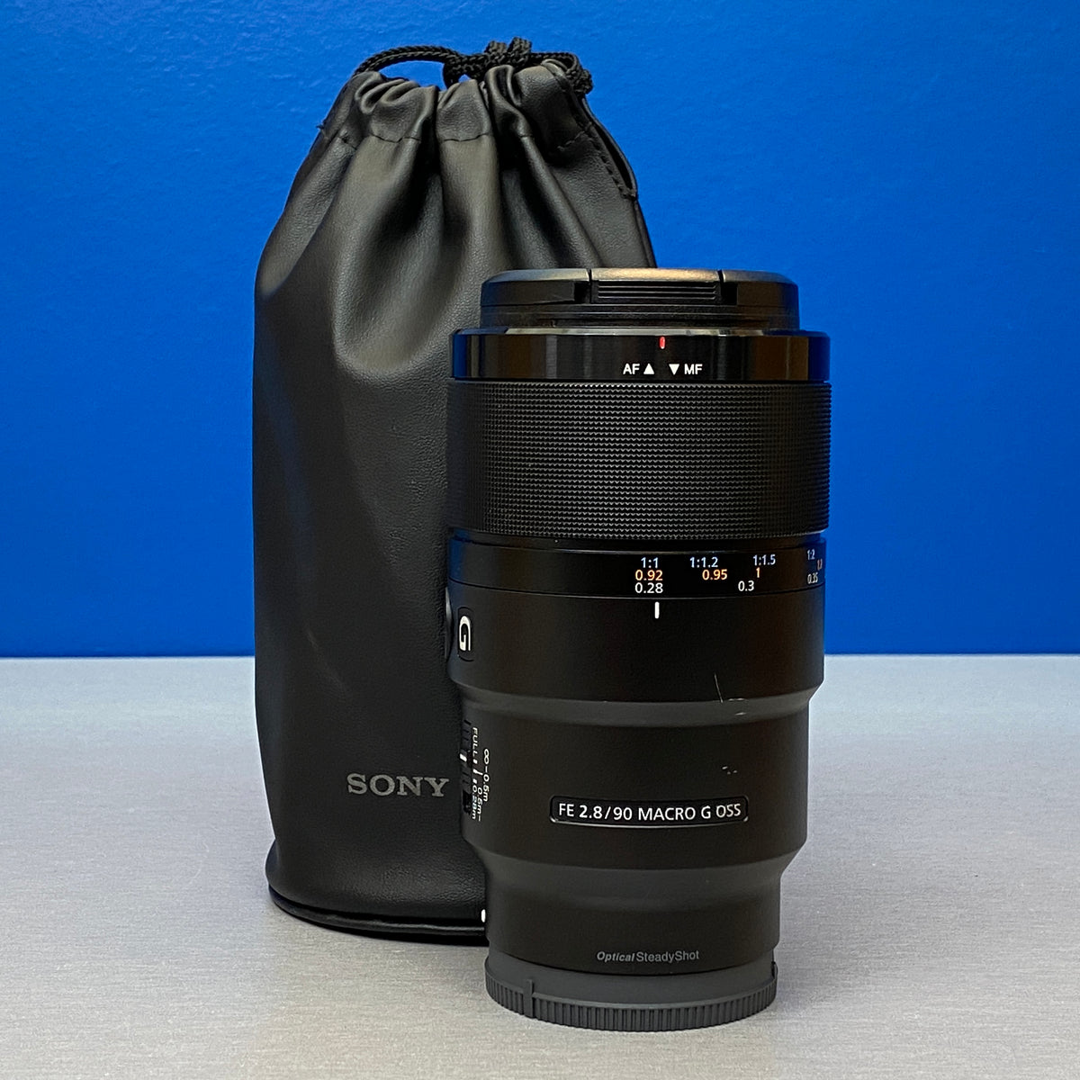 Sony FE 90mm f/2.8 Macro G OSS