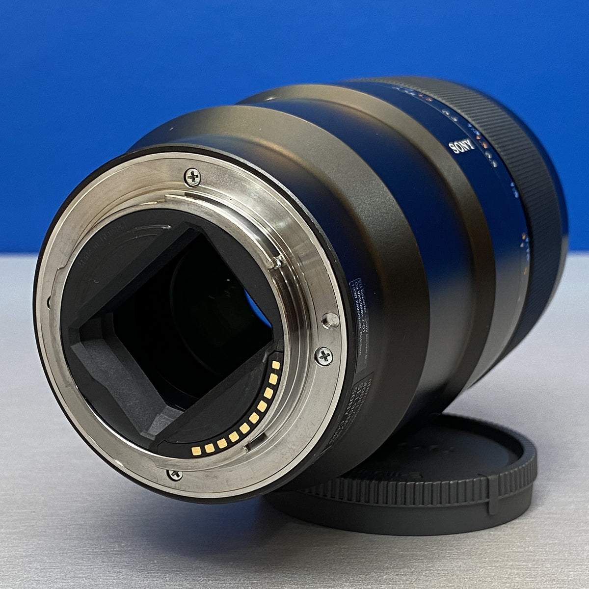 Sony FE 90mm f/2.8 Macro G OSS