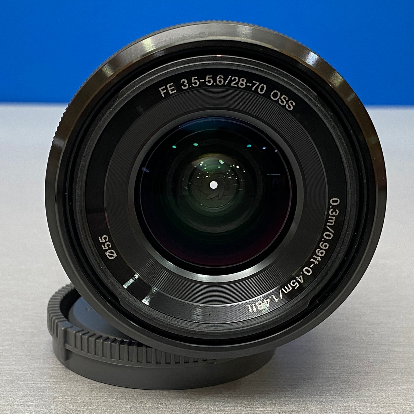 Sony FE 28-70mm f/3.5-5.6 OSS