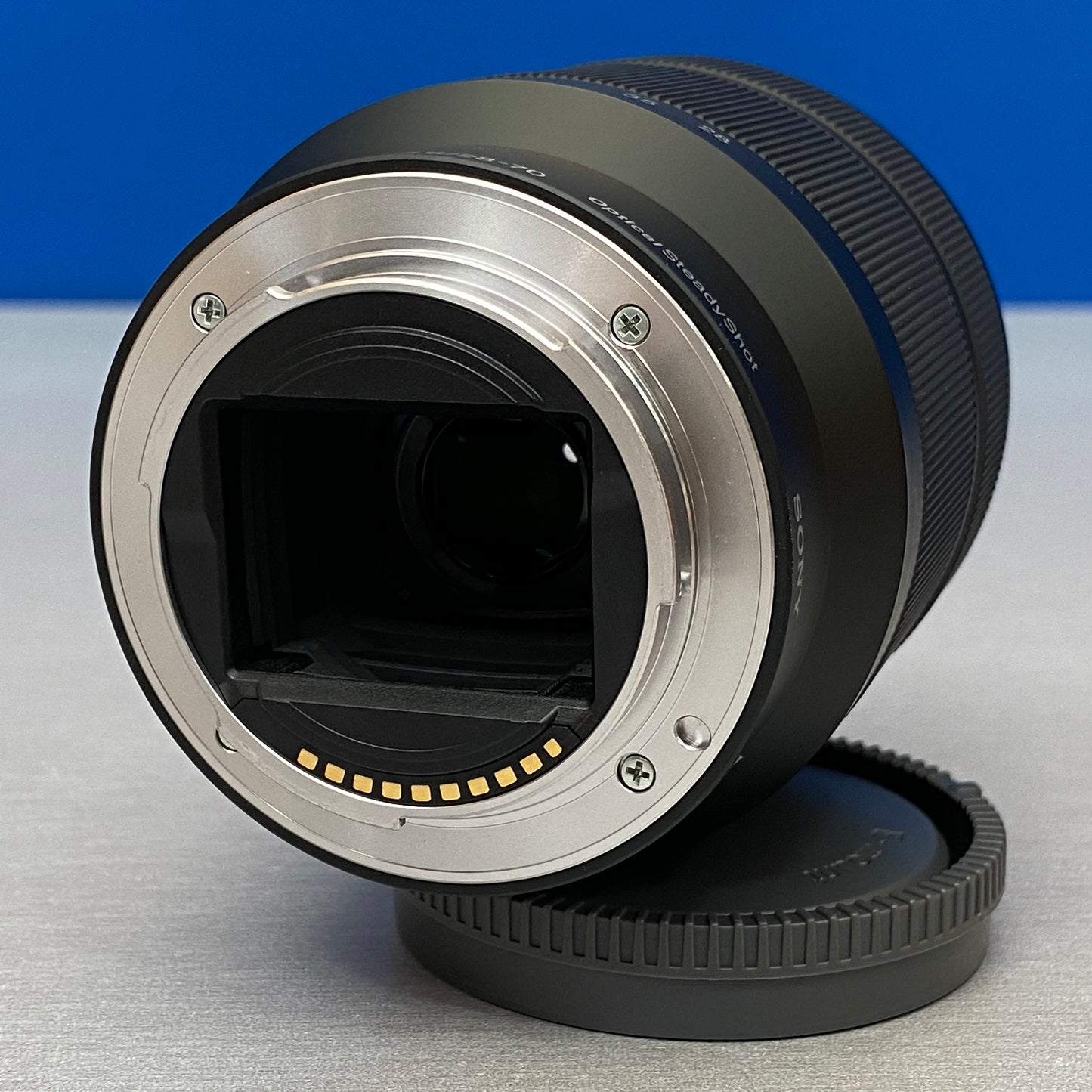 Sony FE 28-70mm f/3.5-5.6 OSS