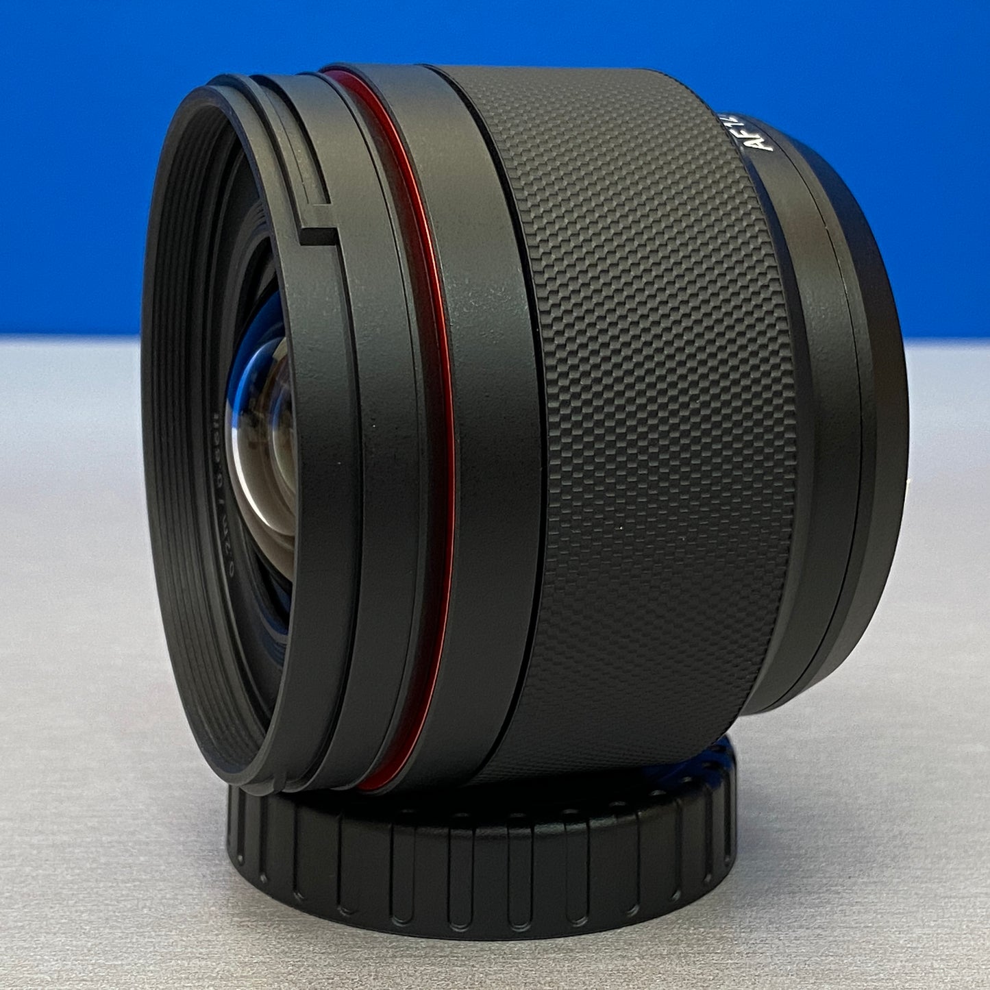 Samyang AF 12mm f/2