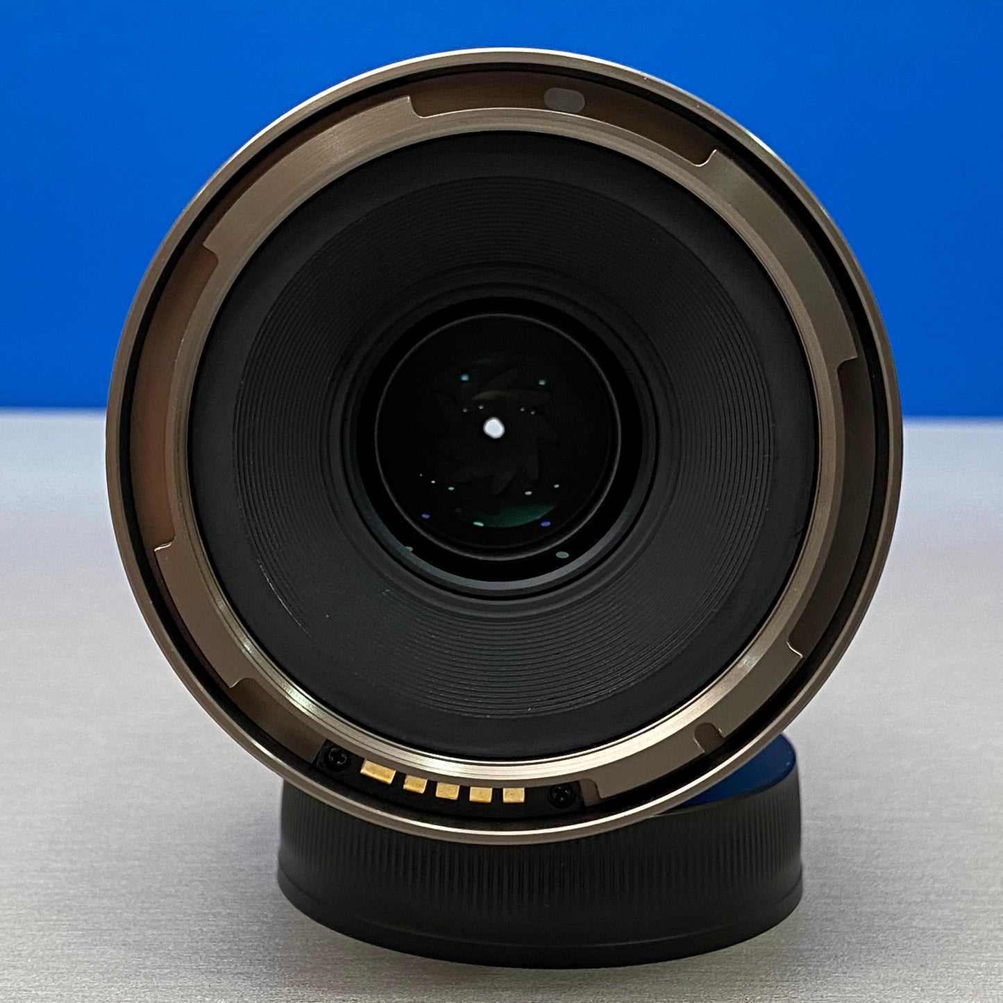 Samyang V-AF 45mm T1.9