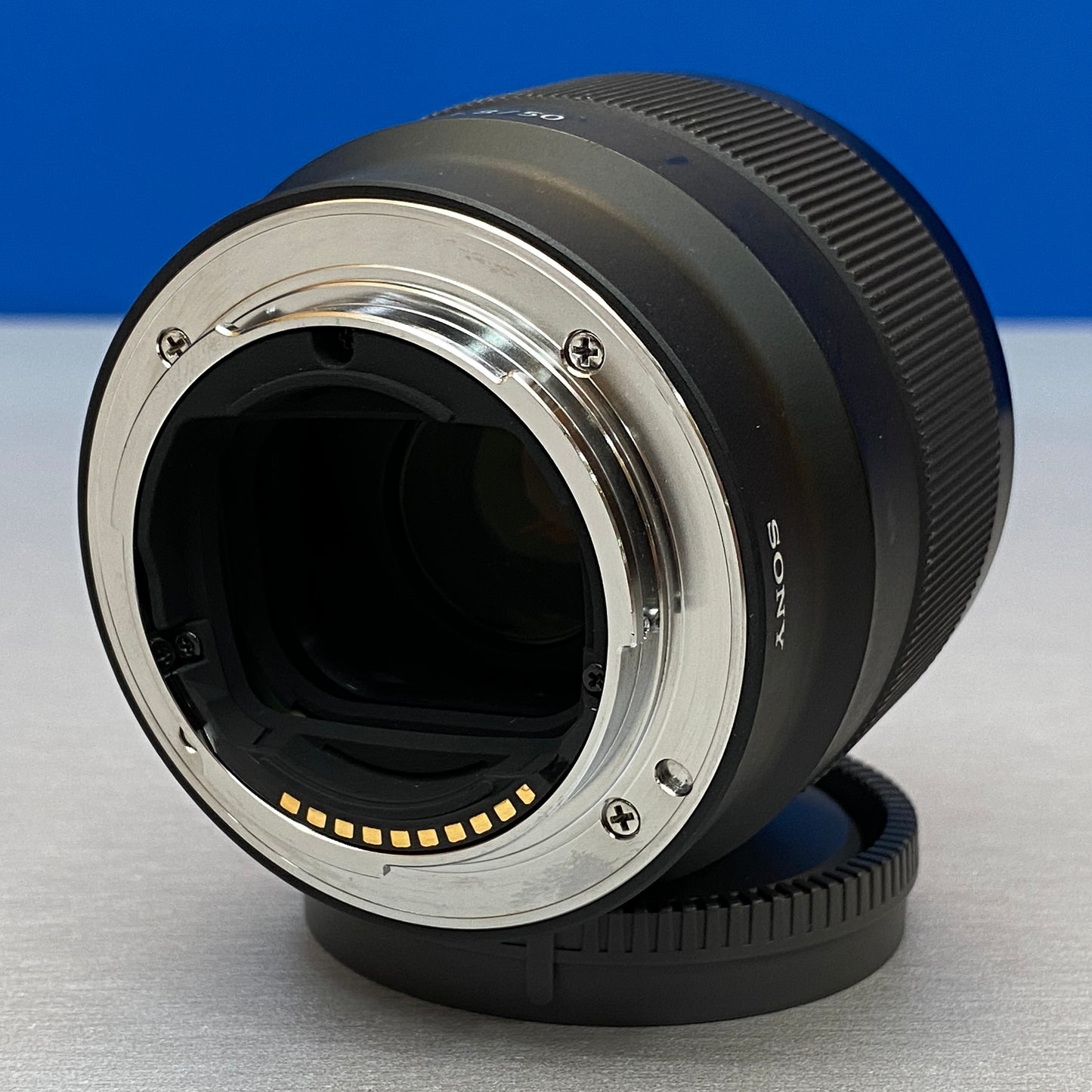 Sony FE 50mm f/1.8