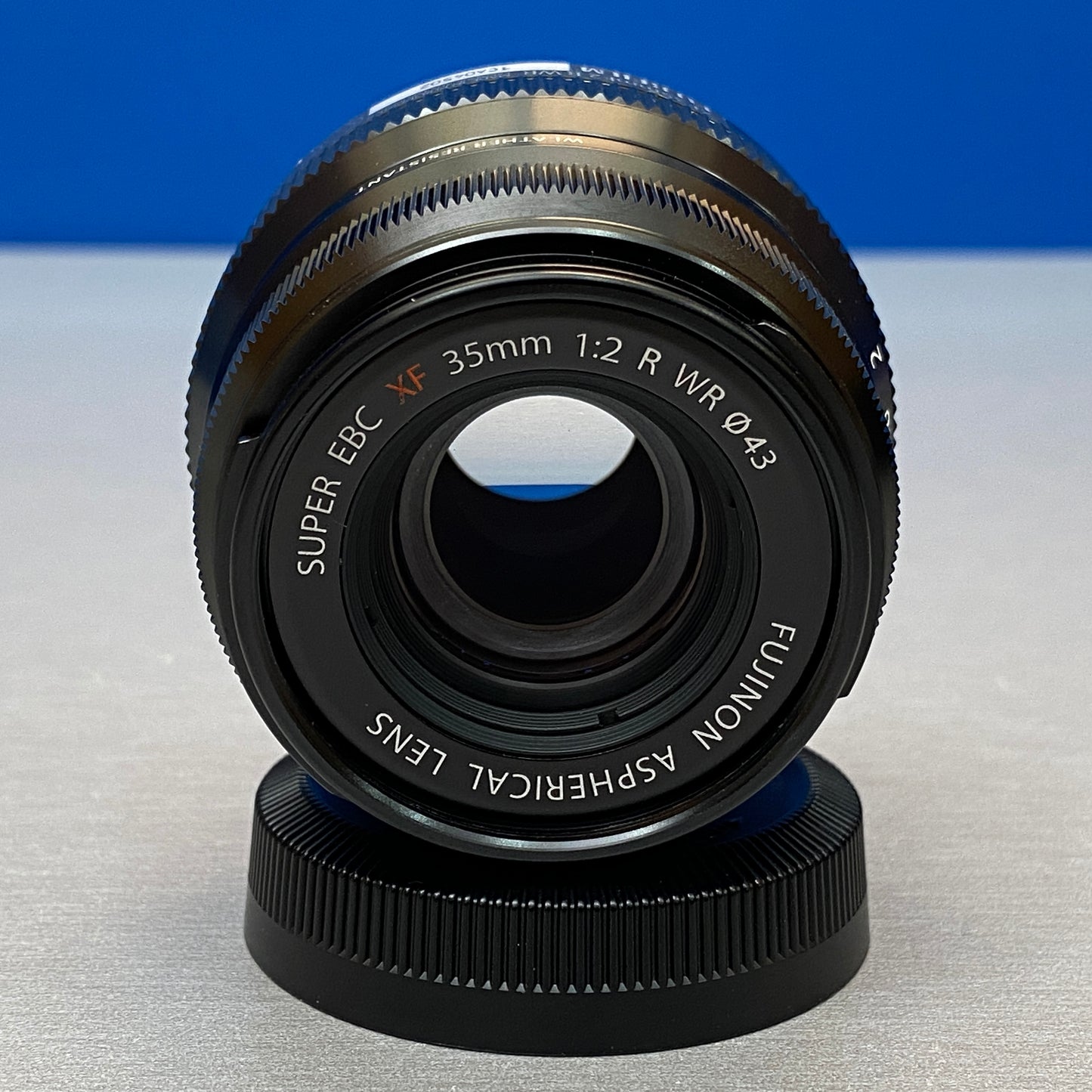 Fujifilm XF 35mm f/2 R WR