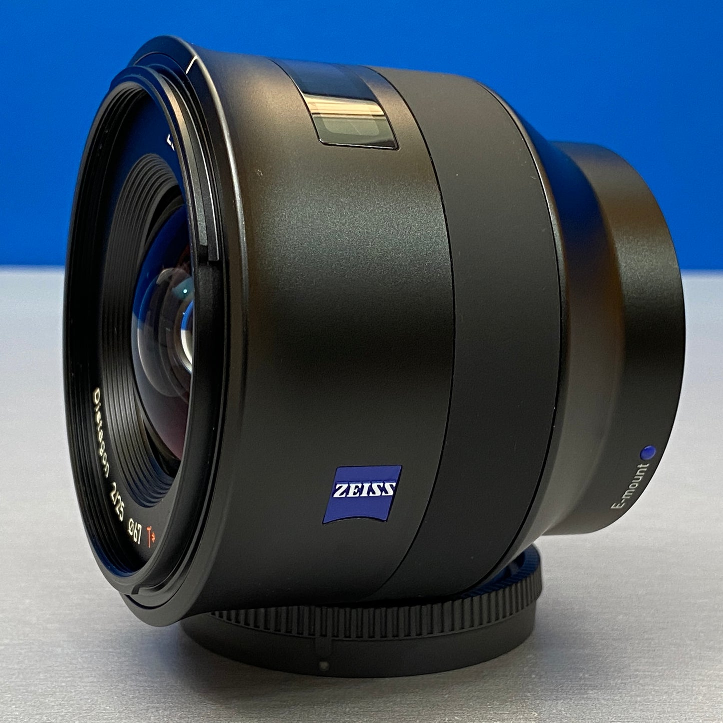 Zeiss Batis Distagon T* 25mm f/2 | Sony FE