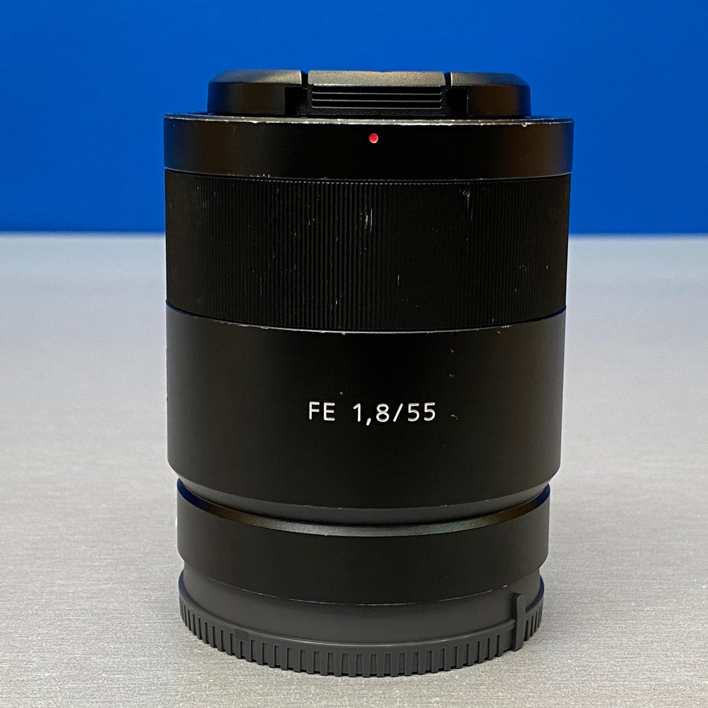 Sony Carl Zeiss Sonnar FE 55mm f/1.8 ZA T*