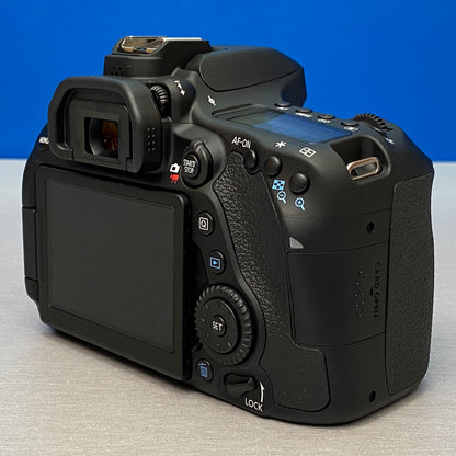 Canon EOS 80D (Corpo) - 24.2MP | NOVA