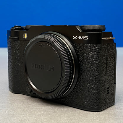 Fujifilm X-M5 (Corpo) - 26.1MP