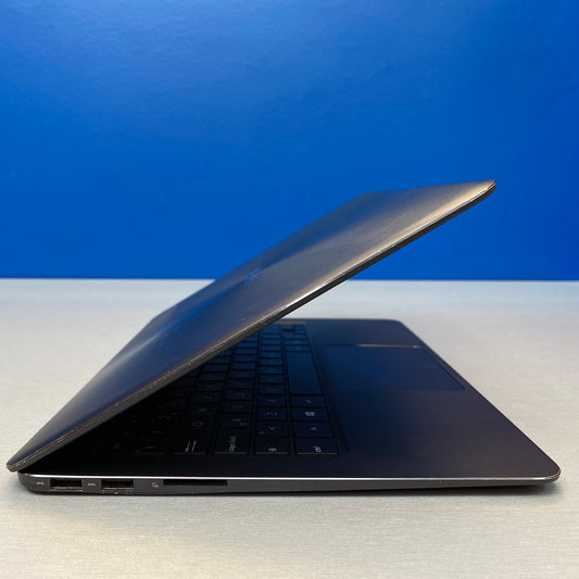ASUS ZenBook UX305FA | 13.3" FHD | Core M-5Y10 | 4GB | 256GB SSD