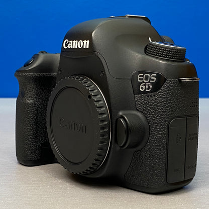 Canon EOS 6D (Corpo) - 20.2MP