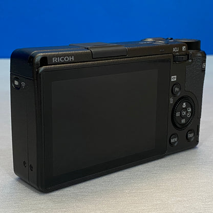 RICOH GR IIIx HDF (24.2MP) - NOVA