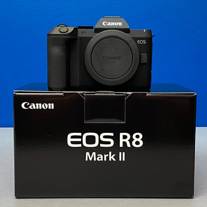 Canon EOS R8 Mark II (Corpo) - 24.2MP | NOVA