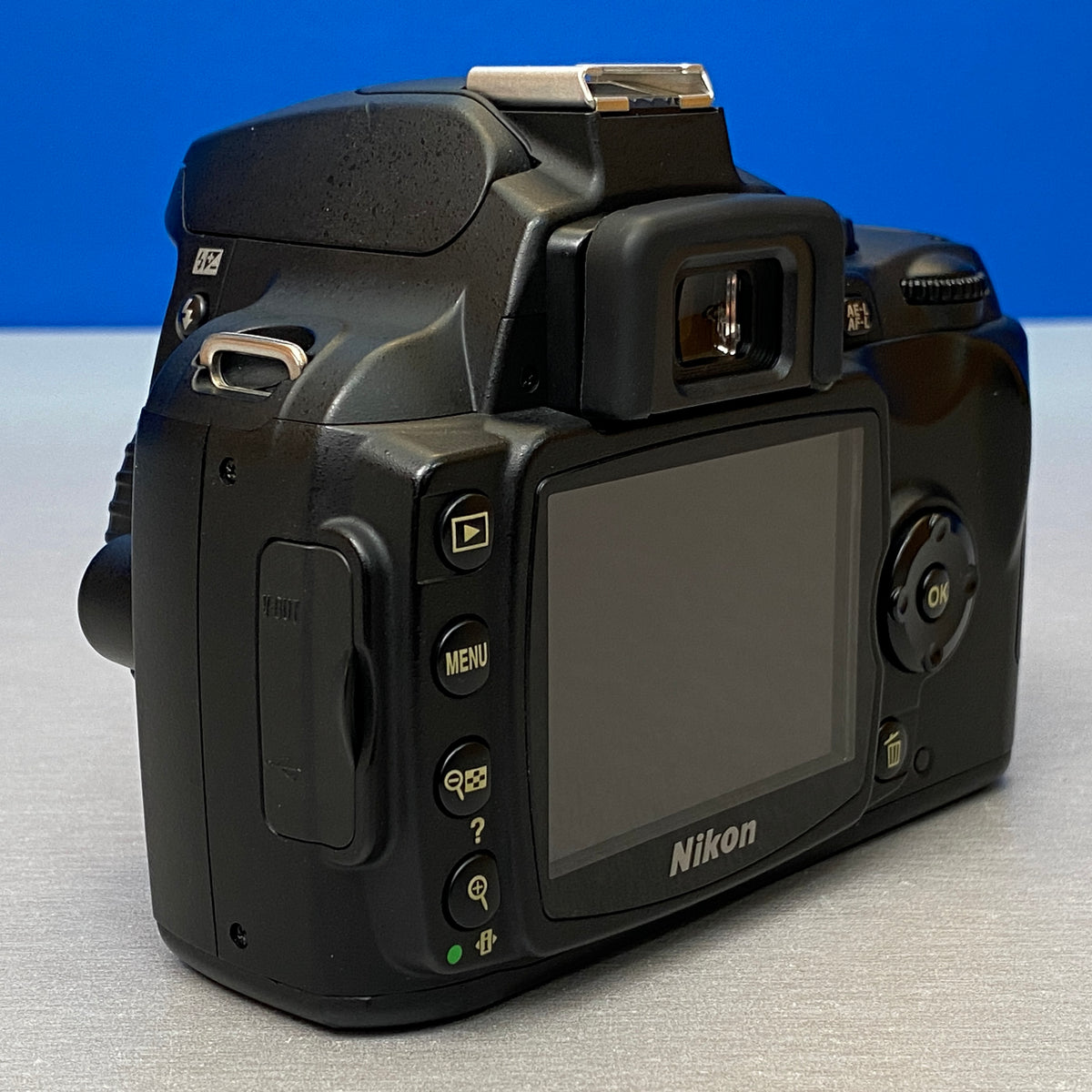 Nikon D40 (Corpo) - 6.1MP