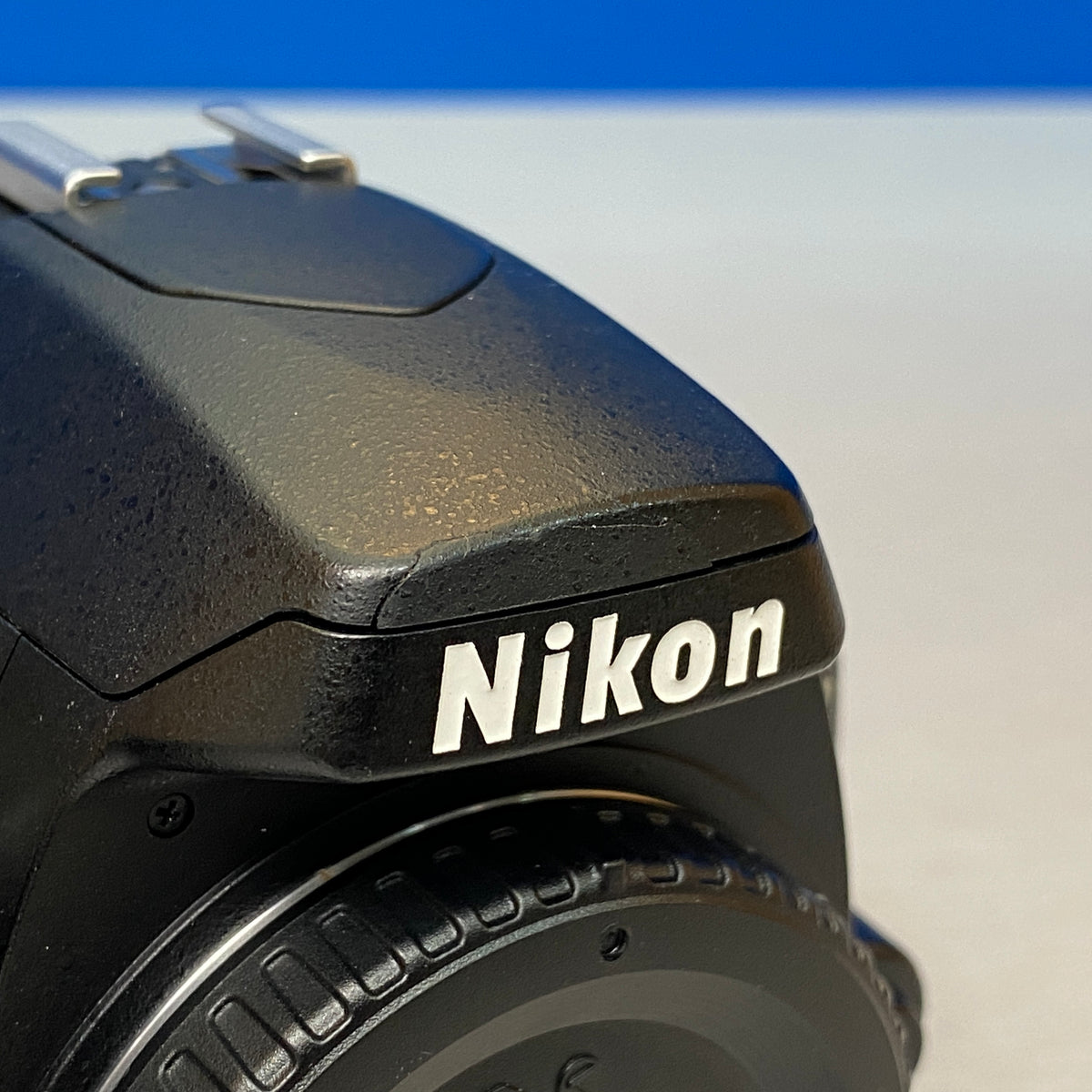 Nikon D40 (Corpo) - 6.1MP
