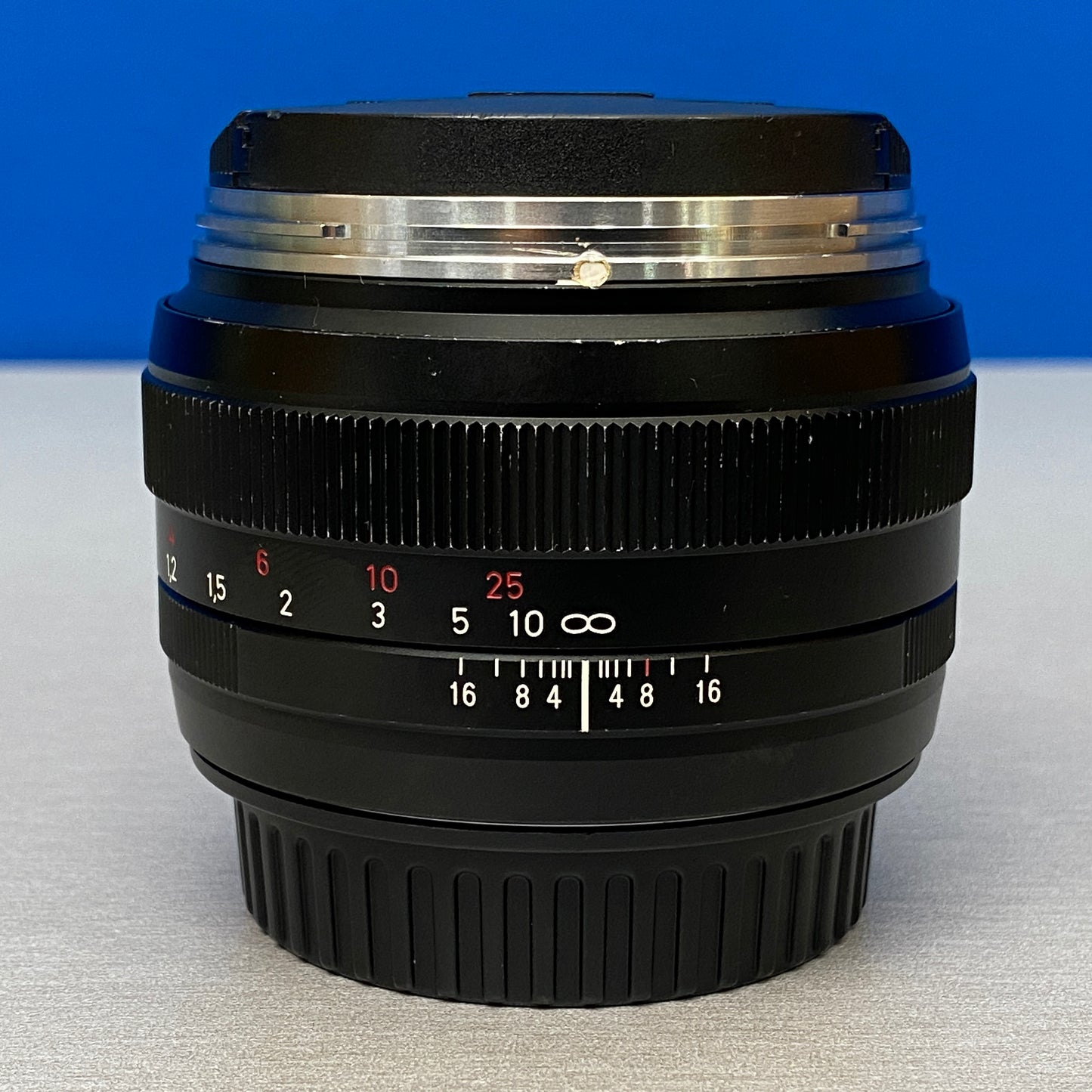 Carl Zeiss Planar 50mm f/1.4 ZE T*