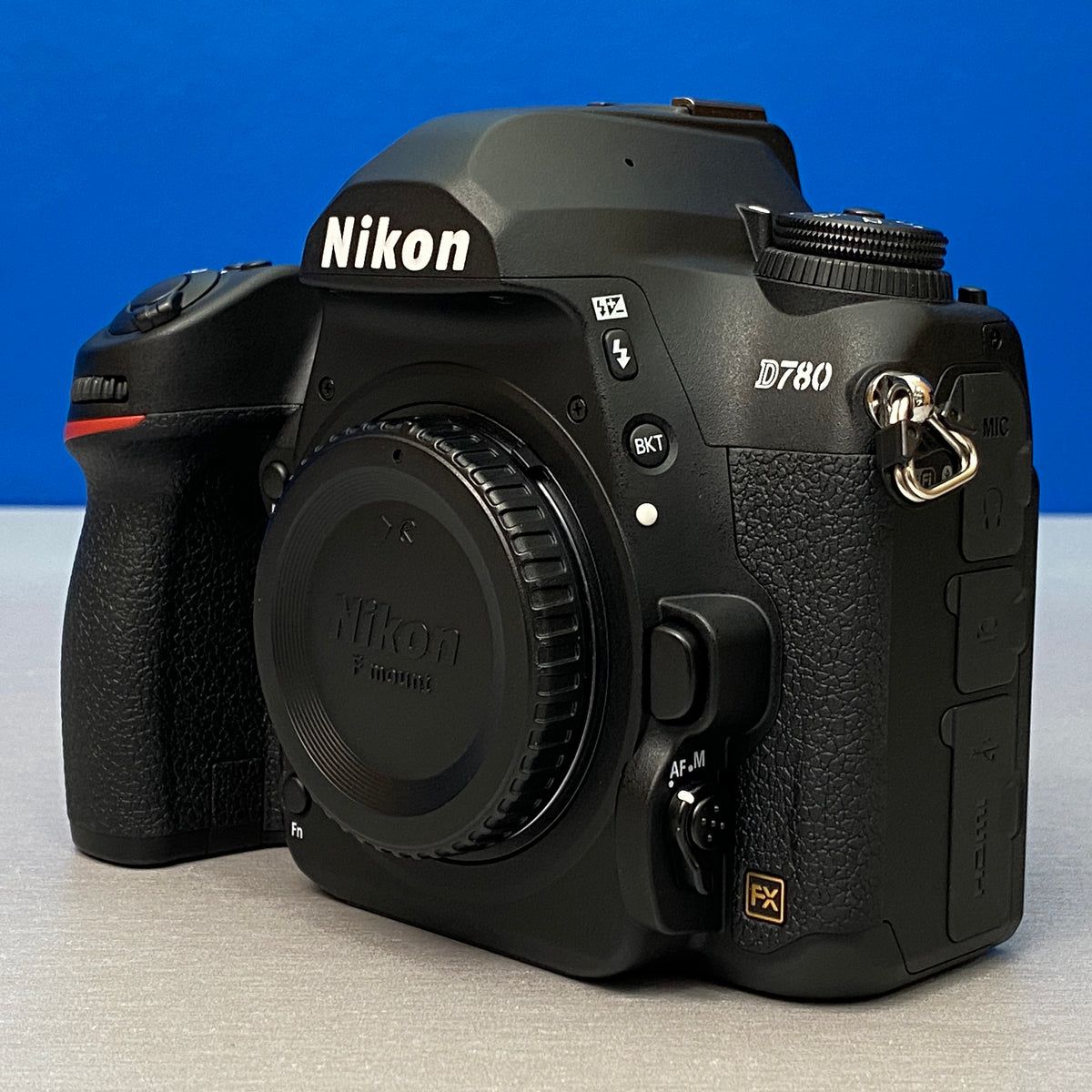 Nikon D780 (Corpo) - 24.5MP